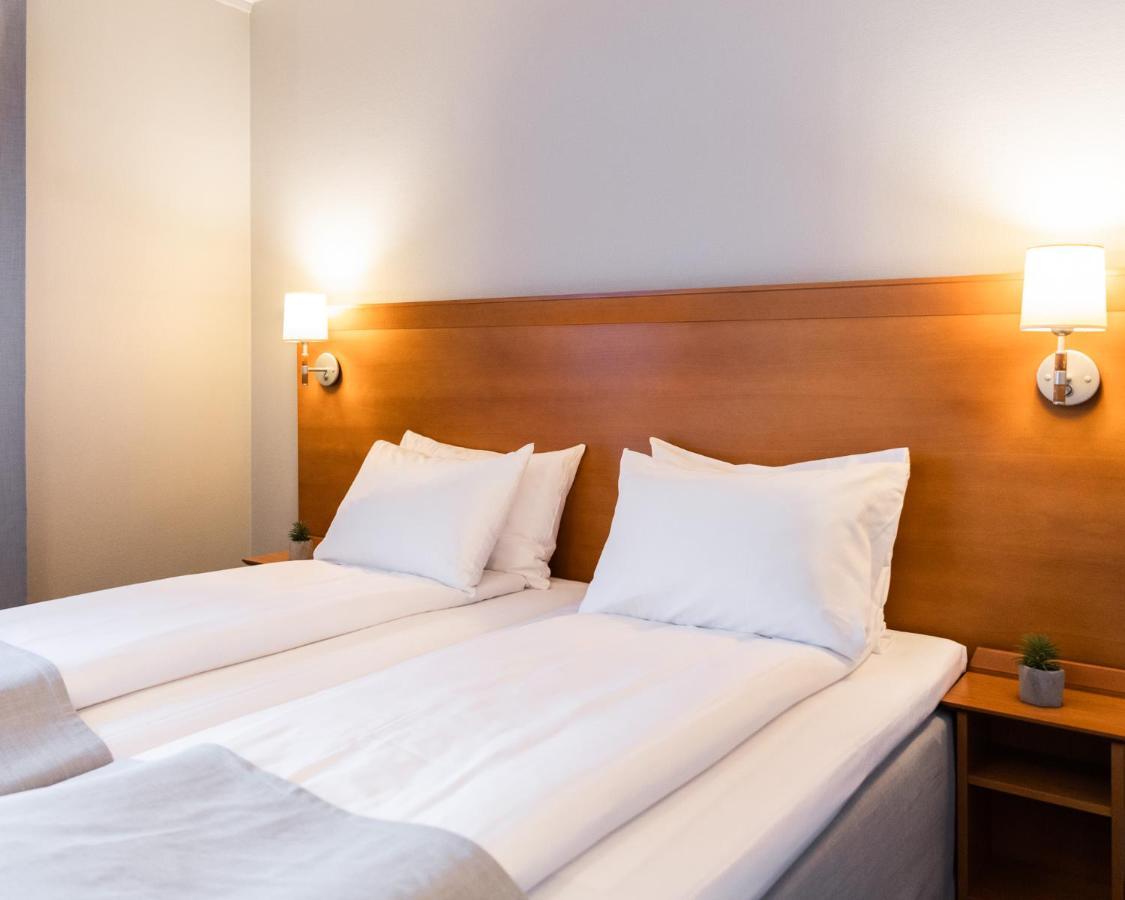 Froken Skjolds Hotel Lyngengarden Mosjøen Exteriör bild